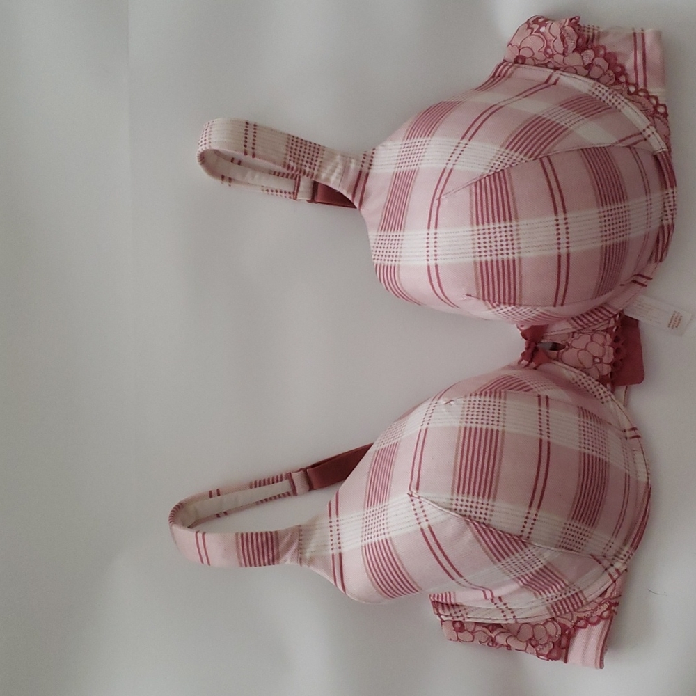 Cacique pink plaid print underwire padded Lane Bryant bra size 42D Lane Bryant